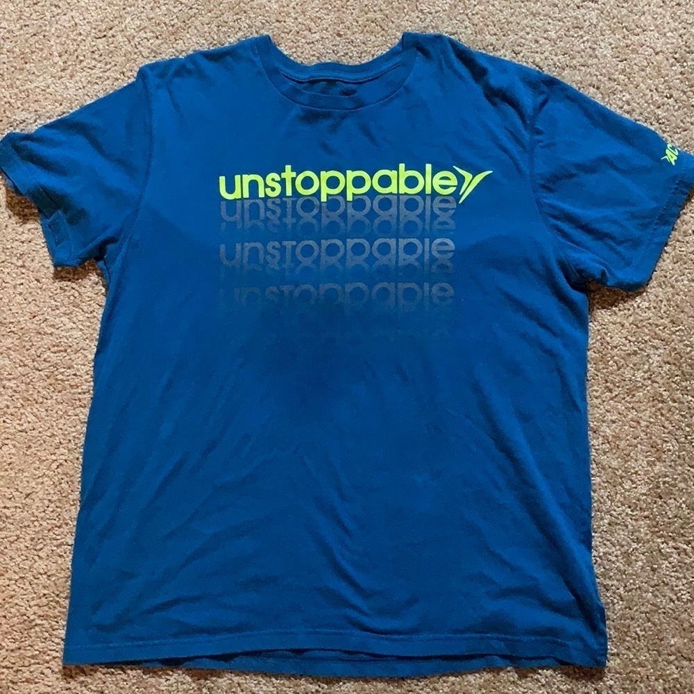 Womens Old Navy T-shirt Size XL or men’s see below